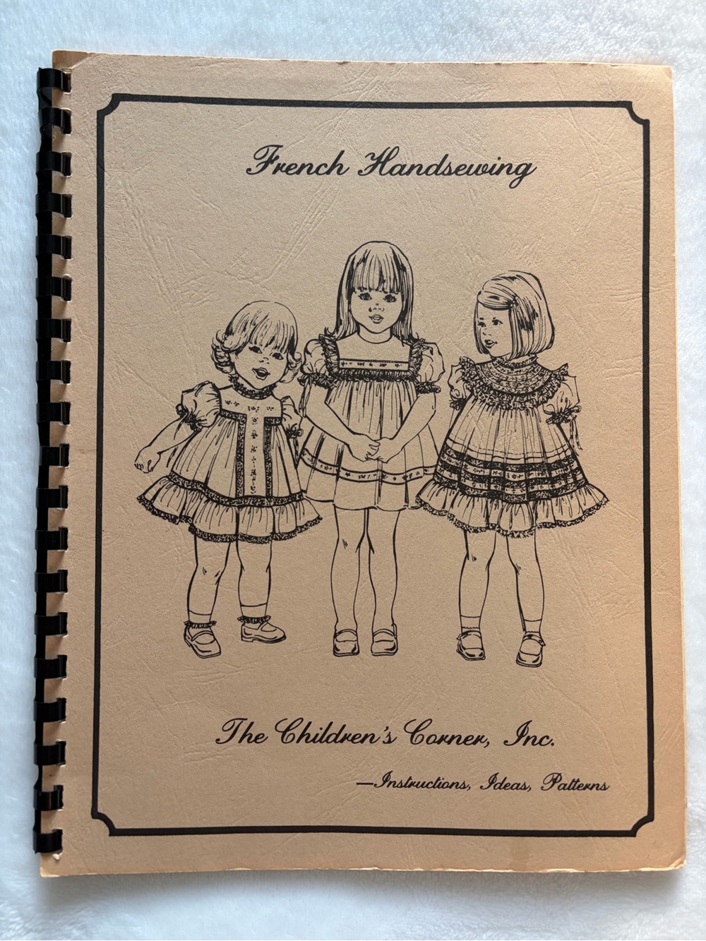 Vintage French Handsewing Booklet - Hand Sew Pattern Book Girl Dress Old (1981)